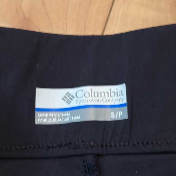 NWT Columbia Capris - Picture 7 of 9